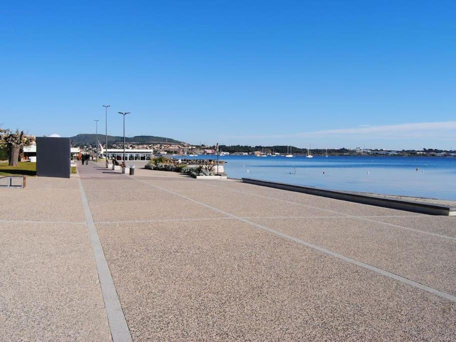 Grande Villa Neuve Avec Piscine Pres Mer Et Sete Balaruc-les-Bains Exterior foto